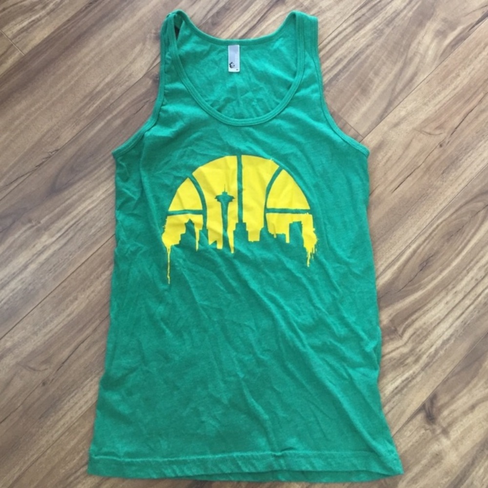 Super Sonics tank